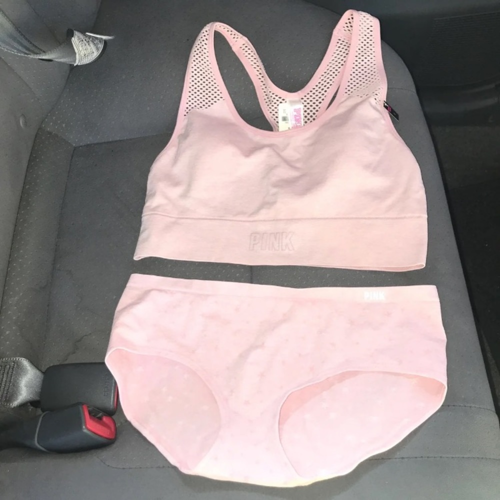 VS PINK lightly lined seamless bra+panty set